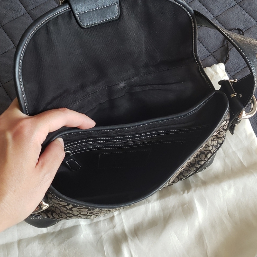 Coach purse - Picture 6 of 12